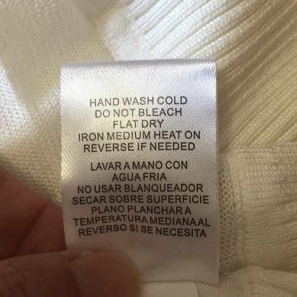 joseph a womens Sequin Front  Ivory Sweater Size 1X NWT - Picture 10 of 12